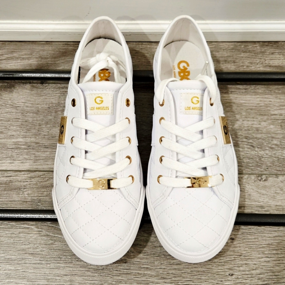 NWOT - GBG Los Angeles Women's White and Gold Quilted Sneakers